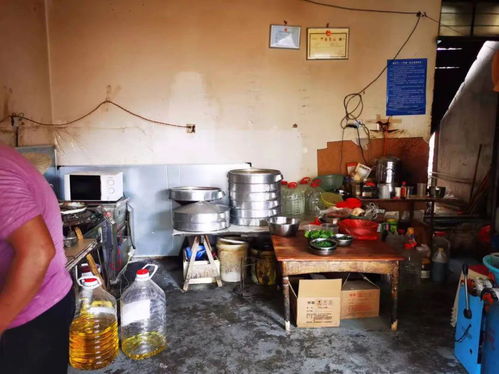 大理市餐飲服務食品安全紅黑榜第2期發(fā)布 8家單位獲贊，13家單位待整改